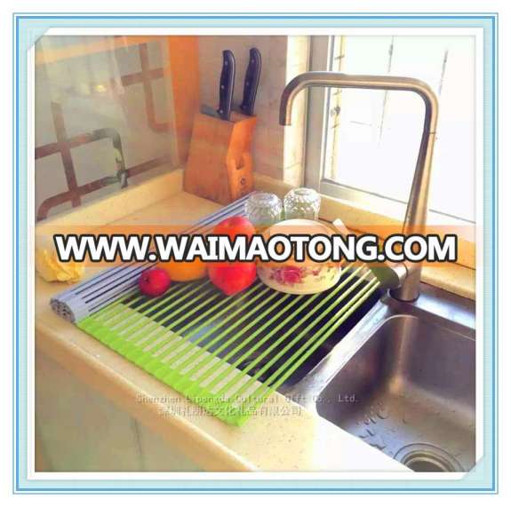 2016 Hot Selling Kitchen Accessories Easy Storage Foldable And Non slip Silicone Kitchen Dish Rack